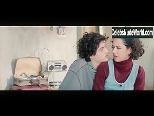 Erendira Ibarra in La vida inmoral de la pareja ideal (2016) 10