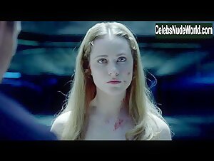 Evan Rachel Wood Blonde , Nice Butt in Westworld (series) (2016) 11