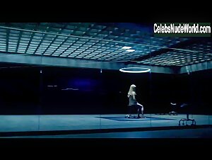 Evan Rachel Wood Blonde , Nice Butt in Westworld (series) (2016) 5