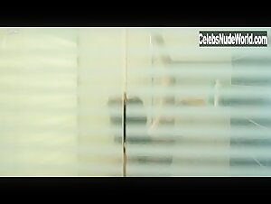 Emmanuelle Devos in Arrete ou je continue (2014) 15