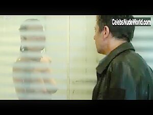 Emmanuelle Devos in Arrete ou je continue (2014) 9