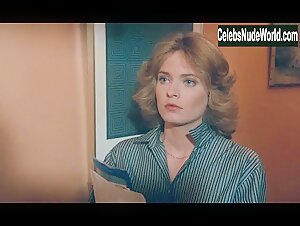 Emmanuelle Beart in L'amour en douce (1985) 17
