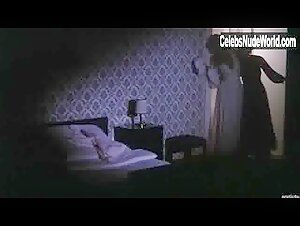 Eva Eden Explicit , Vintage in Blutjung und liebeshungrig (1972) 1