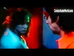 Emma Suarez in Enciende mi pasion (1994) 18