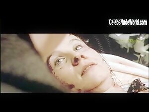 Emily Watson Brunette , Gore in Breaking the Waves (1996) 12