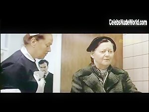 Emily Watson Brunette , Gore in Breaking the Waves (1996) 6