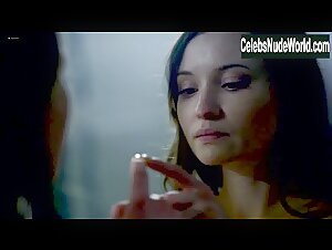 Emily Browning in American Gods (series) (2017) 17