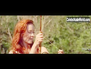 Elyse Levesque in Fishing (2015) 14