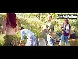 Elyse Levesque in Fishing (2015) 20