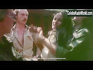 Ely Galleani in Emanuelle nera: Orient reportage (1976) 14