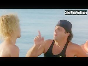 Elvire Audray in Rimini Rimini (1987) 10
