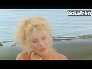 Elvire Audray in Rimini Rimini (1987) 13