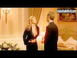 Elsa Pataky nude, shower scene in Ninette (2005) 19