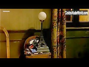 Elsa Pataky nude, shower scene in Ninette (2005) 4