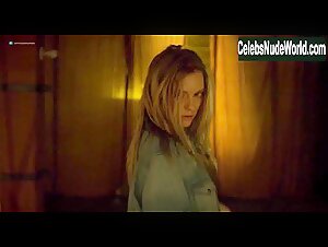 Elle Evans nude, on top scene in Muse (2017) 6