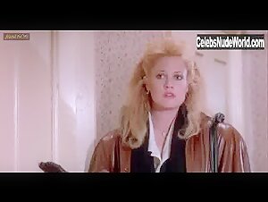 Elizabeth Whitcraft in Working Girl (1988) 9