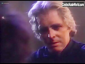 Elizabeth Kaitan in Savage Dawn (1985) 15