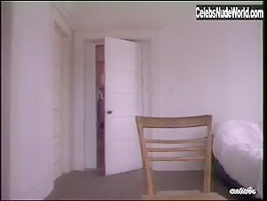 Elizabeth Baldwin in Mirror, Mirror III: The Voyeur (1995) 2