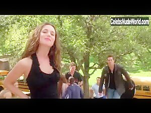 Eliza Dushku in New Guy (2002) 3