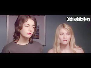 Elisha Cuthbert in Quiet (2005) 19