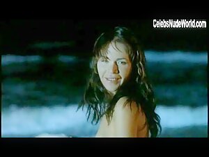 Elisabetta Cavallotti Explicit , Outdoor in Guardami (1999) 4