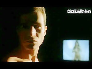Elisabetta Cavallotti Wet , boobs in Guardami (1999) 8