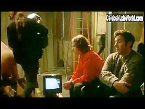 Elisabetta Cavallotti Blowjob , Foursome in Guardami (1999) 20