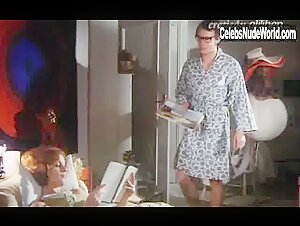 Elisabeth Volkmann in Hausfrauen-Report 1: Unglaublich, aber wahr (1971) 1