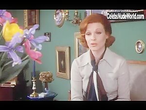 Elisabeth Volkmann in Hausfrauen-Report 1: Unglaublich, aber wahr (1971) 13