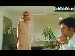 Elisa Servier in Pour cent briques t'as plus rien (1982) 4