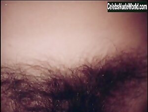 Lina Romay in Opalo de fuego: Mercaderes del sexo (1980) 5