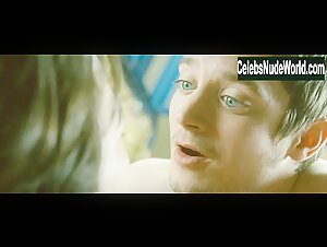 Leonor Watling Kissing , Couple in Oxford Murders (2008) 16