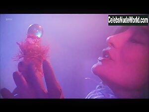 Elina Lowensohn in Prehistoric Cabaret (short) (2014) 9