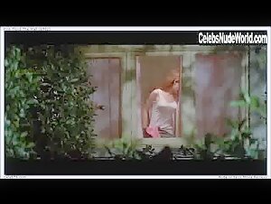 Eleanor David in Pink Floyd: The Wall (1982) 10