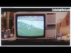 Eleanor David in Pink Floyd: The Wall (1982) 7