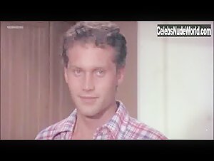 Edwige Fenech in L'insegnante viene a casa (1978) 7