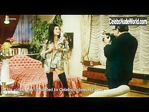 Edwige Fenech in Der Mann mit dem goldenen Pinsel (1969) 10