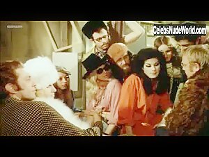 Edwige Fenech in Der Mann mit dem goldenen Pinsel (1969) 9