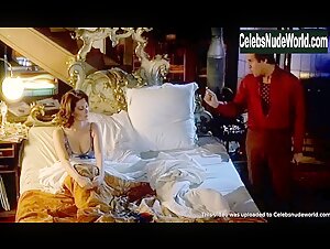 Edwige Fenech cleavage , hot scene in Asso (1981) 11