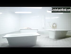 Frederikke Dahl Hansen in Teenland (short) (2014) 4