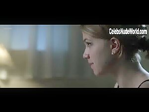 Frederikke Dahl Hansen in Bundfaeldet (2015) 1