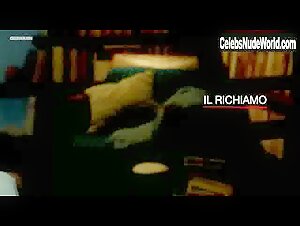 Francesca Inaudi boobs , nude in Il richiamo (2009) 1
