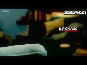 Francesca Inaudi boobs , nude in Il richiamo (2009) 2