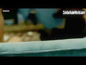 Francesca Inaudi boobs , nude in Il richiamo (2009) 4