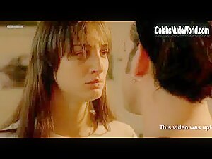 Francesca Inaudi in Come trovare nel modo giusto l'uomo sbagliato (2011) 11
