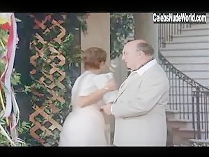 Florence Guerin in Le declic (1985) 8