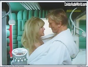 Farrah Fawcett in Saturn 3 (1980) 19