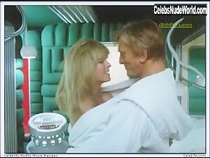 Farrah Fawcett in Saturn 3 (1980) 20