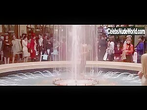 Farrah Fawcett in Dr. T and the Women (2000) 16