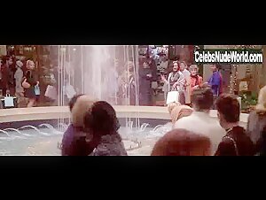 Farrah Fawcett in Dr. T and the Women (2000) 9